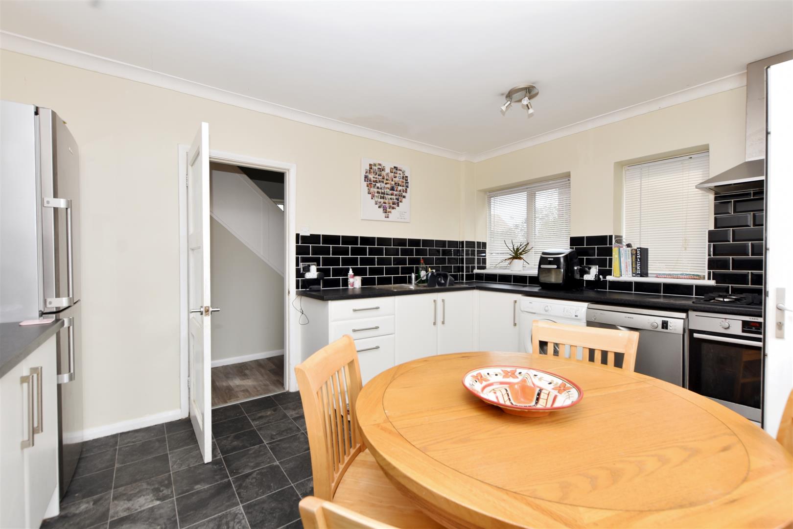 Property Details for Crawley Crescent, Eastbourne Town Property